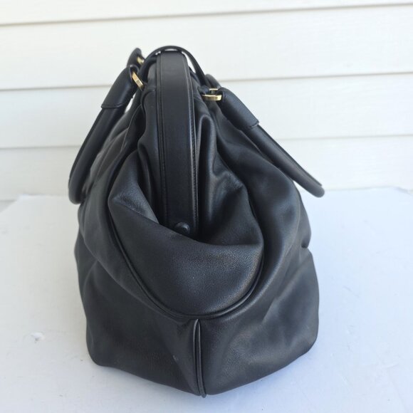 Smythson of Bond St Nancy Black Quilted Leather Flap Top handle Shoulder Handbag - Picture 4 of 14